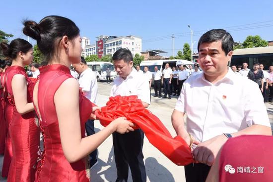 闽台细密呆板（南靖油炸出产线）项目成绩对接拉开帷幕